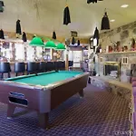 Campus Inn Baraboo 