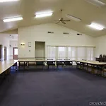 Campus Inn Baraboo 